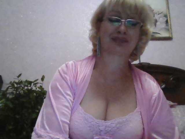 Fotod _mamasita_ Greetings, my dears: * Welcome im my room. I will be glad to your attention and gifts :)