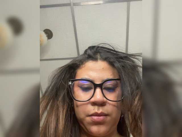 Ringhäälingupildid Vanessafoxx