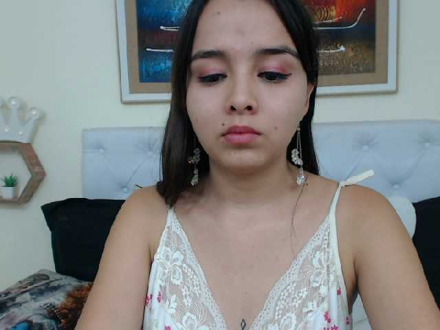 Fotod venusyiss Hi Lovers ! Today A mega Squirt , tip 333 to see my squit show and others to give me pleasure Tip=pleasure #latina #teen #natural #lovense #suggar