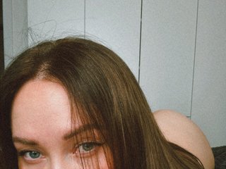 Erootiline videovestlus PomeloLove