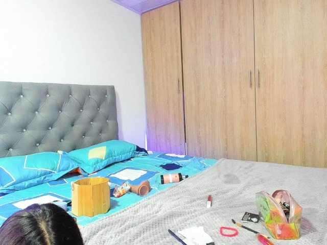 Ringhäälingupildid VickyMoon