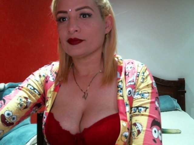 Fotod VickyPink I have prepared for you many surprises and fun filled with hot mischief. Come have fun with me. @remain Show Boobs...