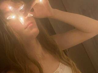 Erootiline videovestlus VictoriaCollins