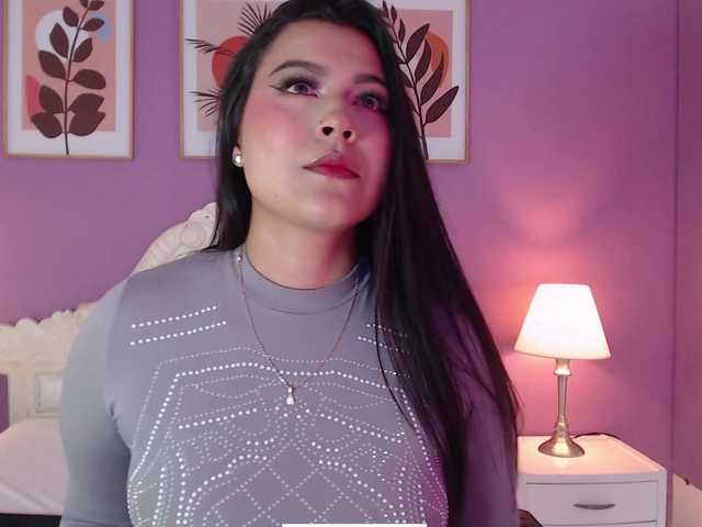 Ringhäälingupildid VictoriaPowell
