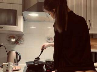 Erootiline videovestlus Vikki-Creed