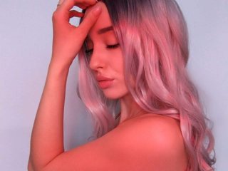Erootiline videovestlus VikkiAnn