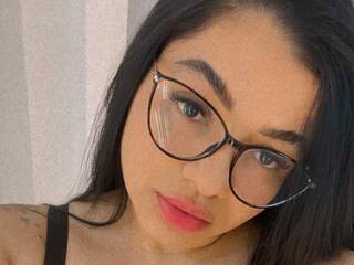 Erootiline videovestlus violetanoir