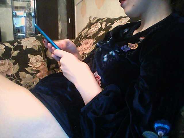 Ringhäälingupildid violettasky