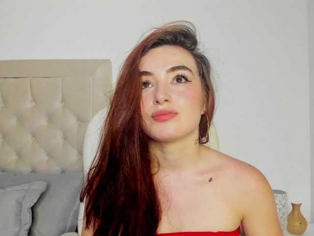 Fotod violetwatson- Today I am very playful, do you want to come and try me! Goal: 1500 tokens