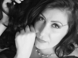 Erootiline videovestlus VogueNoir