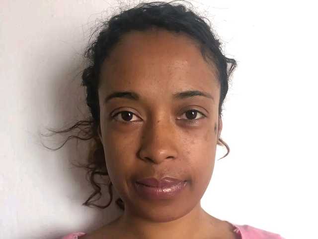 Profiili foto Vololonirina2