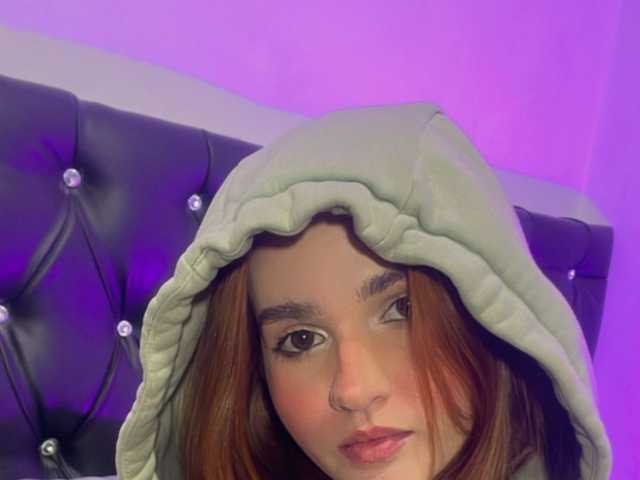 Profiili foto whiteatenea