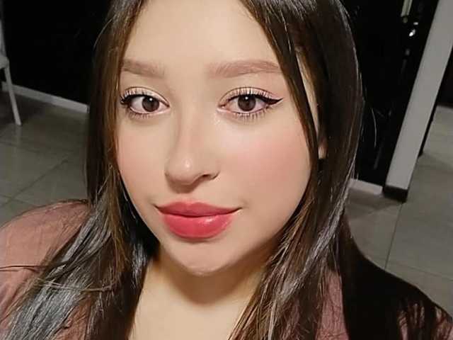 Profiili foto whitney-tay