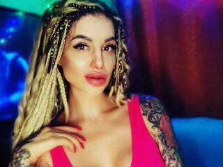 Erootiline videovestlus wild-amazon