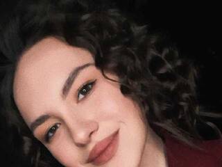 Erootiline videovestlus WilmaWinifred