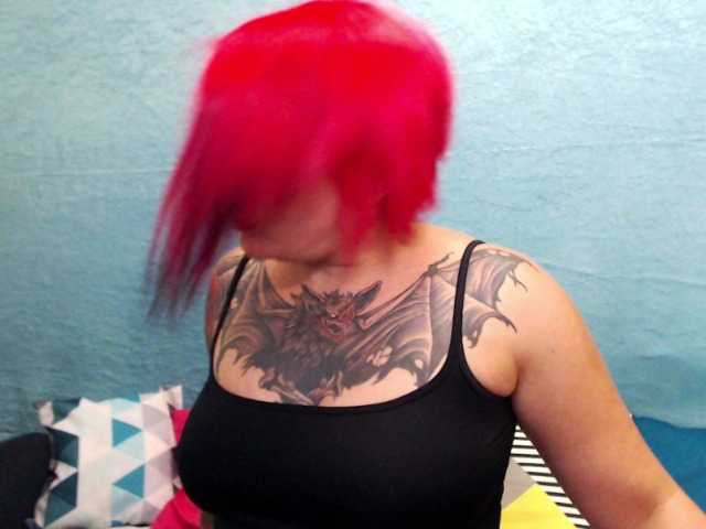 Ringhäälingupildid xExoticGirlx