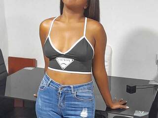 Erootiline videovestlus Ximena-Mafra