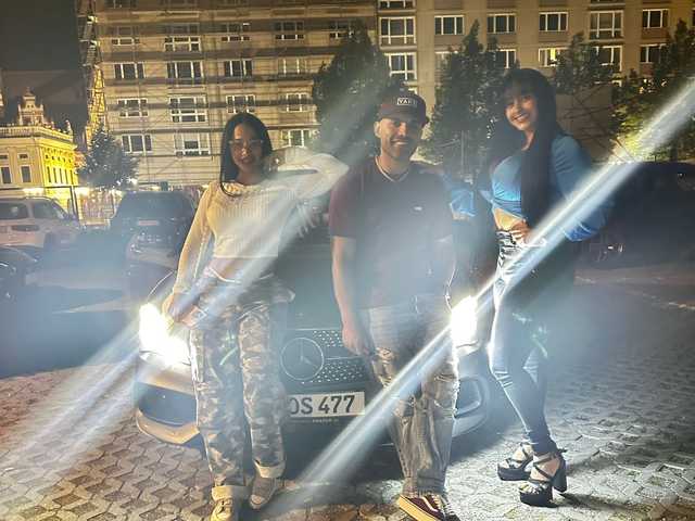 Profiili foto xtripletemptationx