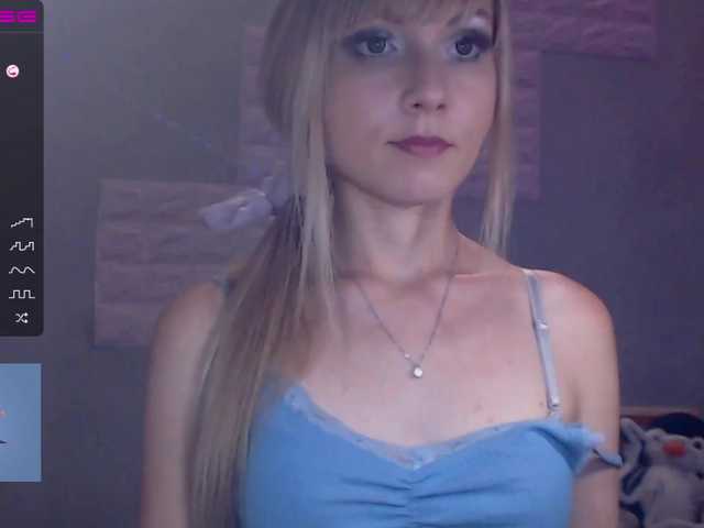 Fotod -Wildbee- Hi! From entertainment - games, in group chat - dance. Lovense from two tokens. On sweets 777