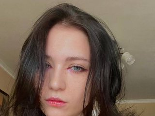 Erootiline videovestlus YajairaWeare