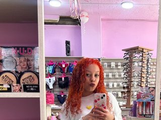 Erootiline videovestlus yannicandy