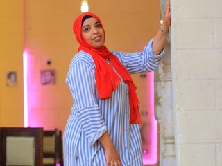 Erootiline videovestlus Yaralov