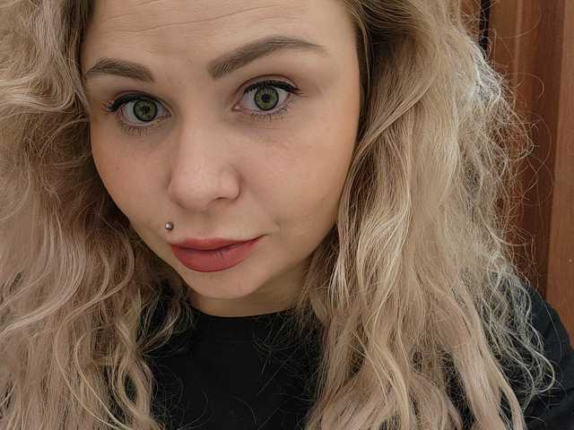 Profiili foto YourFunnyBlondiee