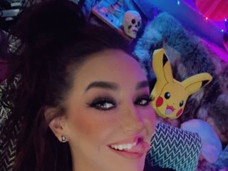 Erootiline videovestlus YourPocketPolly