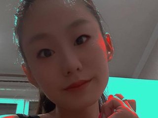 Erootiline videovestlus Yumin