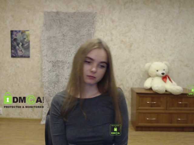 Fotod _---- hey guys ! i do not undress i dance and chatting here!)