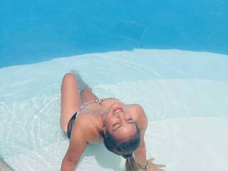 Erootiline videovestlus ZoeBarinova