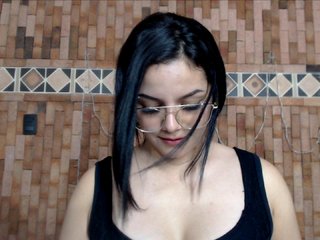 Fotod ZoeBennett Hi, guys. Good day❤* This is my first day ,let's have fun, guys. - Multi Goal: Every 444 goal's: CUMSHOW ❤* #lovense #toy #dildo #ass #latina #bigtits #bigboobs #bigass #blowjob
