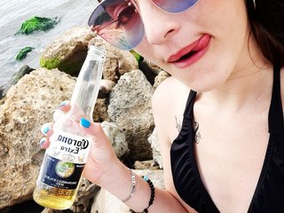 Erootiline videovestlus zomersharay